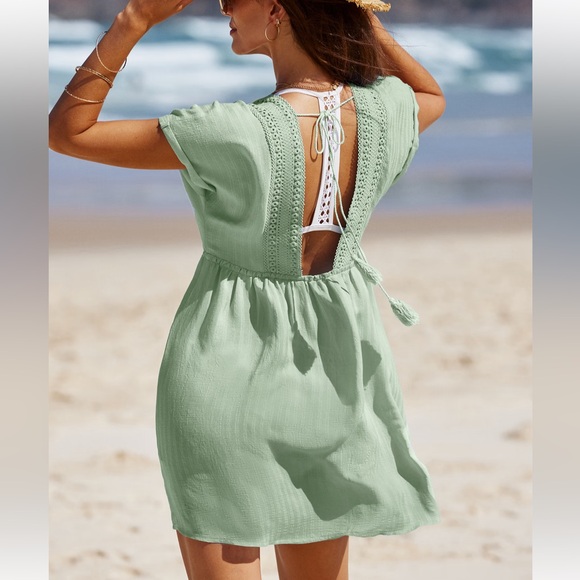 Cupshe Green Swim Coverup with Ruffle V-Neck - Picture 2 of 2